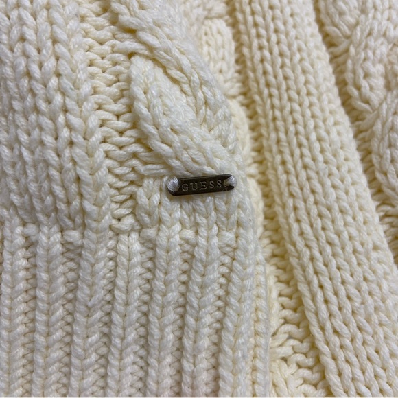 New GUESS Yves Cable Destroy Sweater Size M NWT - Picture 9 of 9